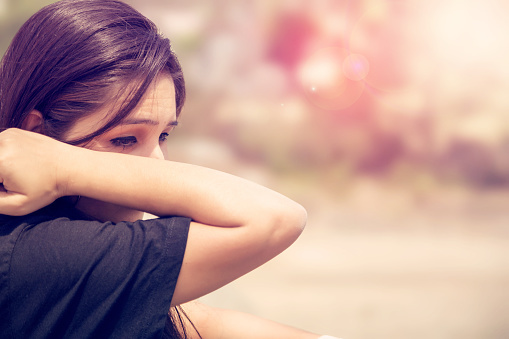 手術痕がある女性を男性はどう思うの？／沖田涼の恋愛ブス救済所