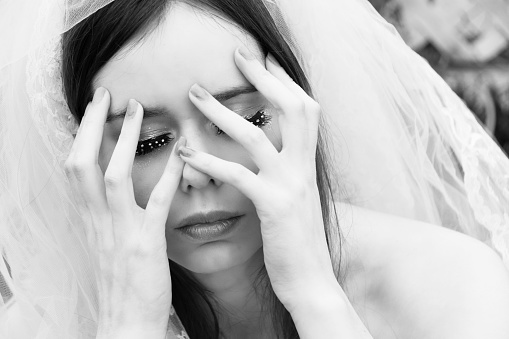 旦那と別れて不倫相手と一緒になるには？／沖田涼の恋愛ブス救済所